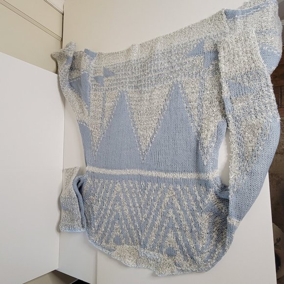 M. Fredric, size M, loose cardigan.  Light grey and light blue. NWT. - Picture 11 of 11